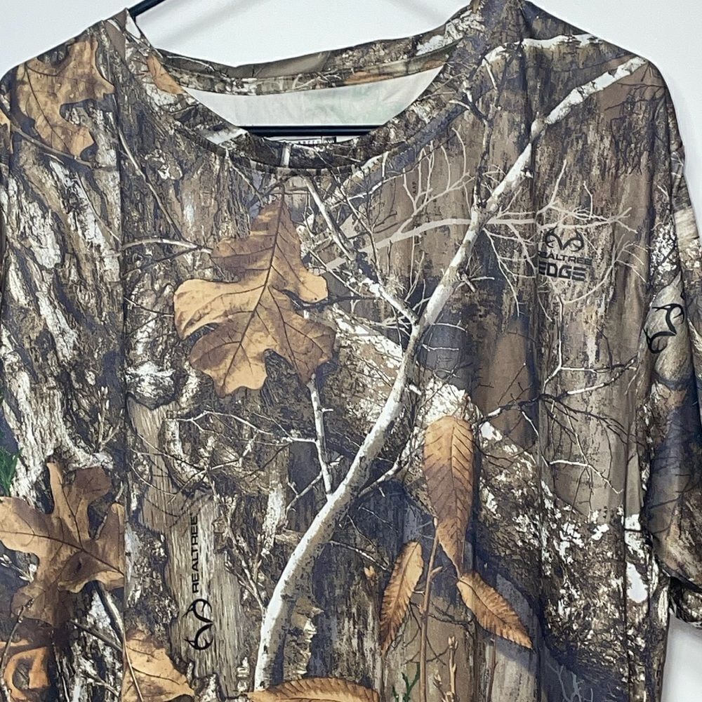 Realtree T-shirt  - Picture 2 of 7